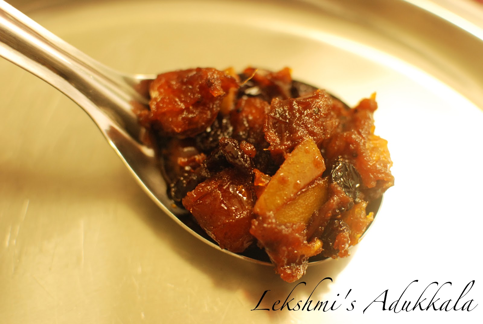 Lekshmi's Adukkala Dates Pickle / Eenthappazham Achar