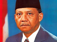 Umar Wirahadikusumah Umar Wirahadikusumah