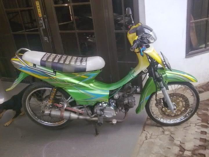 Modif Supra Fit 2004 Standar modifikasi motor honda supra fit 2004 terbaru otomotiva Modif Supra Fit 2004 Standar modifikasi motor honda supra fit 2004 terbaru otomotiva