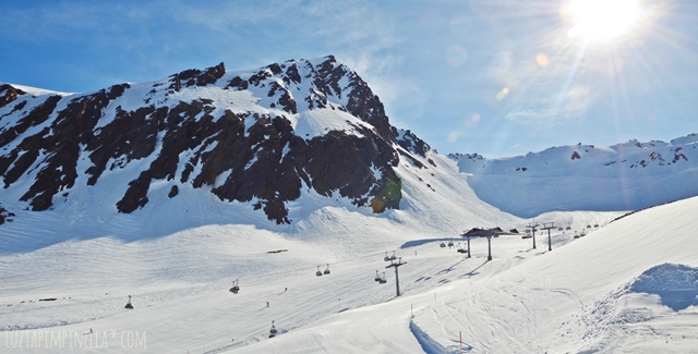 luzia pimpinella | travel tirol | frühlingsskifahren hochgurgl - leere lifte und pisten & blauer himmel luzia pimpinella | travel tirol | frühlingsskifahren hochgurgl - leere lifte und pisten & blauer himmel