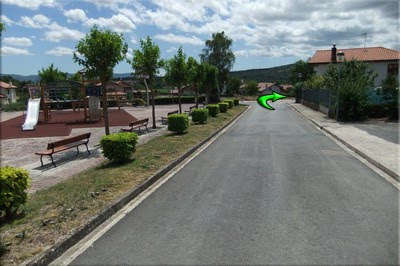 Tras el parque, giro a la derecha
