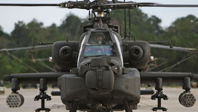 Helikopter AH-64 Delta Apache Longbow milik Angkatan bersenjata Amerika Serikat.