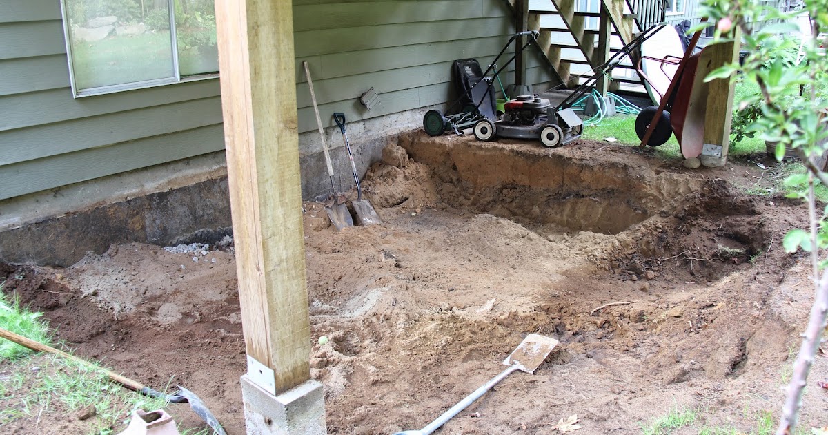 dirt digging sisters: DIY concrete retaining wall and patio