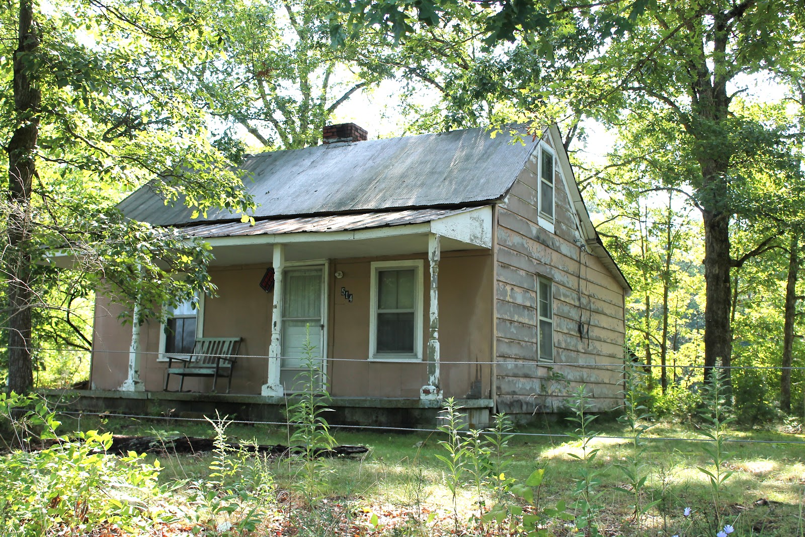 Small Country Homes Images & Pictures - Becuo