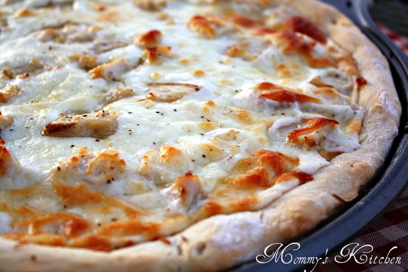 Mommy's Kitchen Recipes From my Texas Kitchen Chicken Alfredo Pizza + Easy Alfredo Sauce Recipe