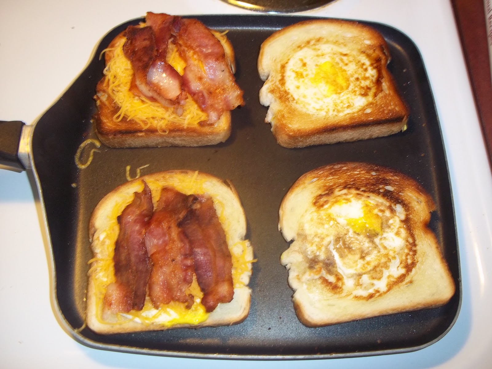 The Daily Smash Crazy Cooking Challenge.. Egg In A Hole Grilled Cheese