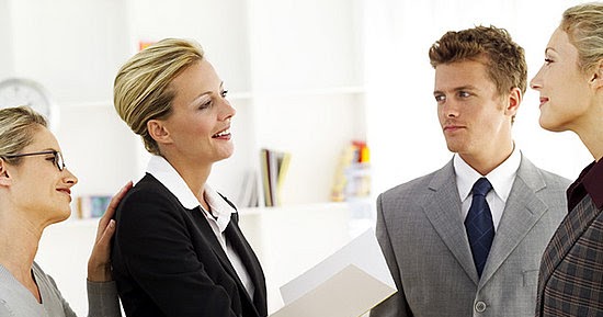 Contoh Soal “Greeting Someone” dan Kunci Jawabannya SMA