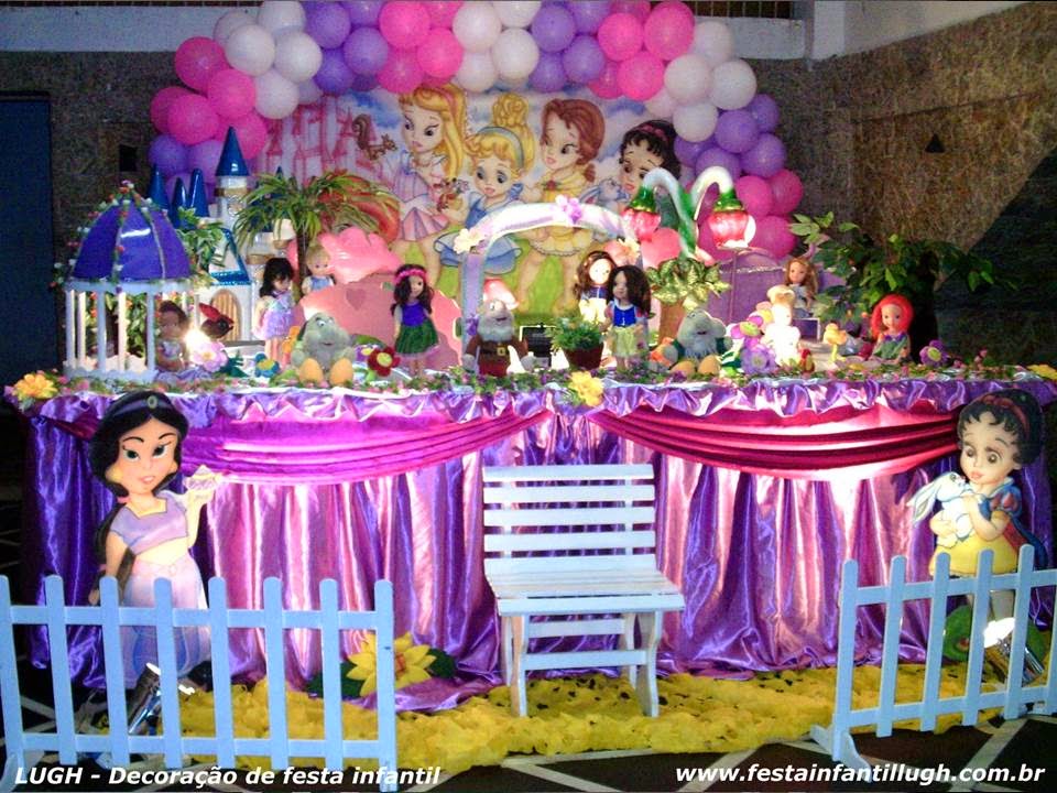 Princesas Baby Disney (decoração tradicional luxo) Tema das Princesas Baby Disney para festa de aniversário infantil de meninas