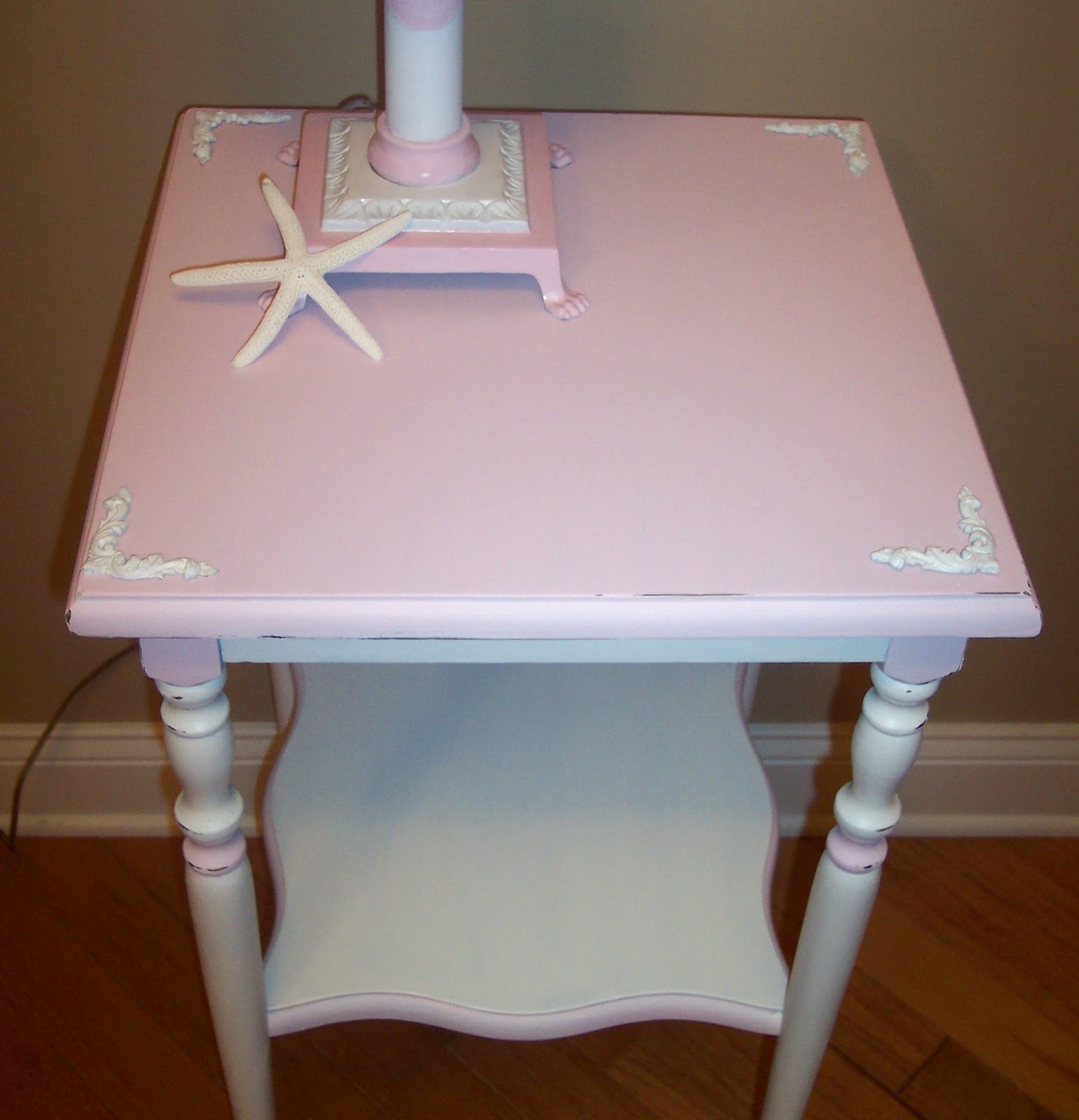 uniquely chic furniture shabby chic accent table uniquely chic furniture shabby chic accent table