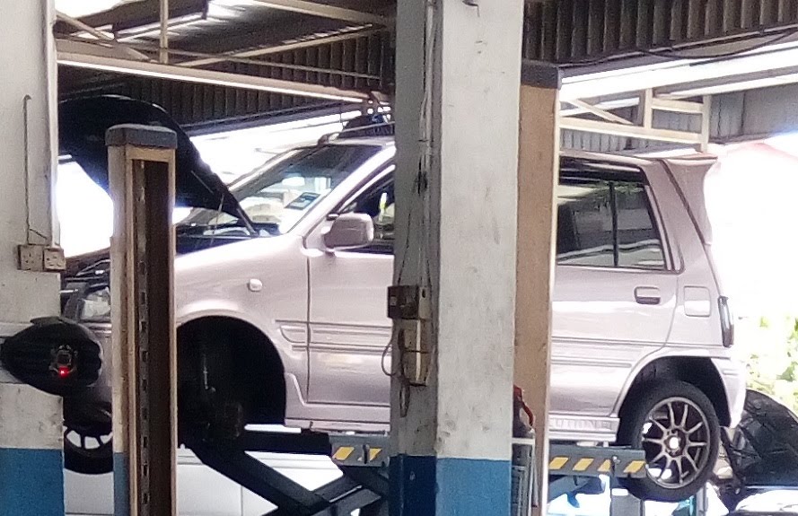 When nothing goes right, go left Kancil Drive Shaft repair / rosak