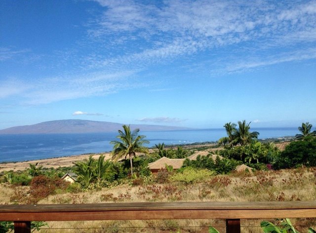 10 Things You Must Do in Maui {Guest Post by The Tangerine Desert} | CosmosMariners.com 10 Things You Must Do in Maui {Guest Post by The Tangerine Desert} | CosmosMariners.com