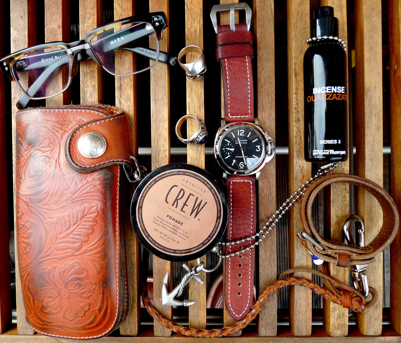 The Leather & Denim Vintager: Red Moon Wallets