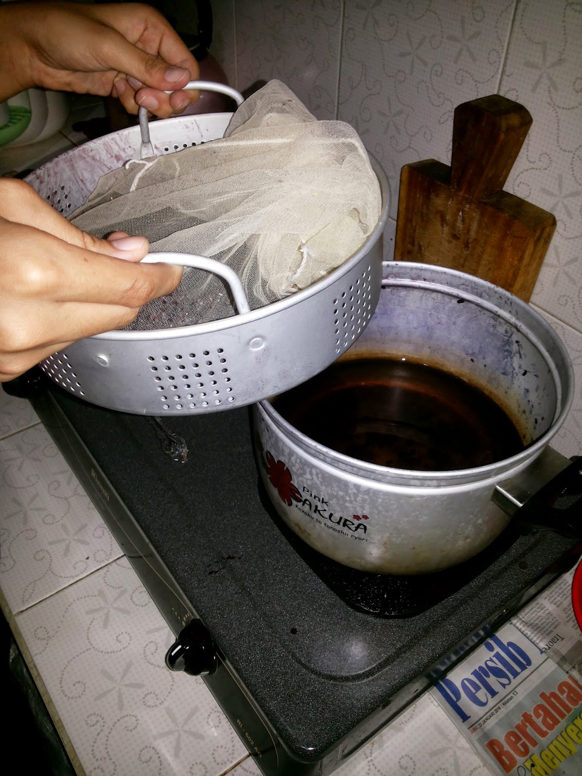 Tugas Sekolah. Cara Mudah Membuat Fermentasi Tape Ketan Hitam Tape