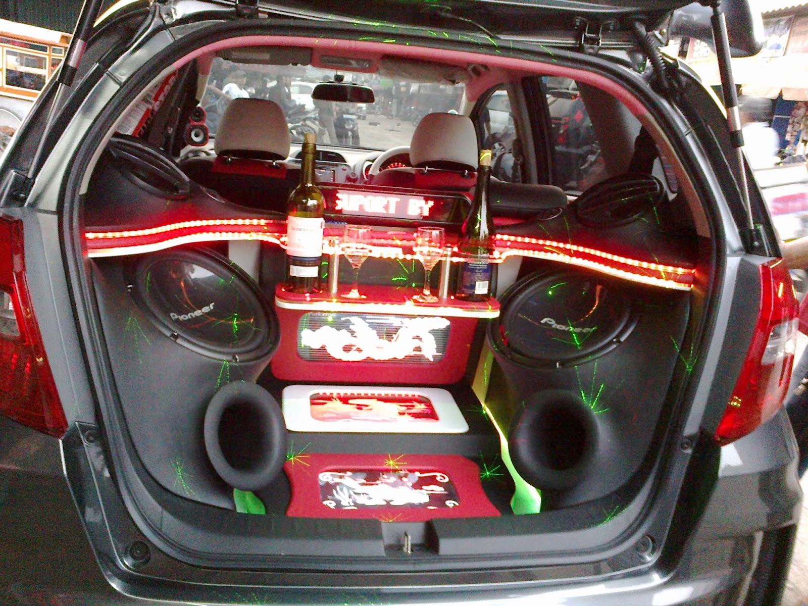 " KIKI " Specialist Car AUDIO VIDEO & ACCESORIES sound system extreem