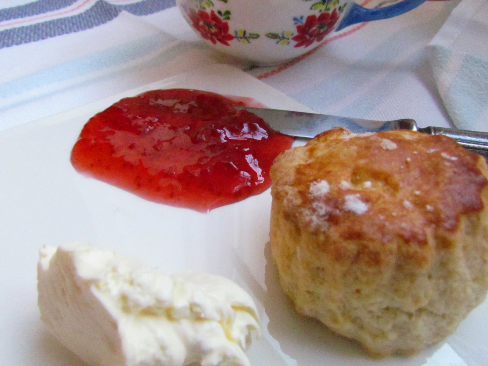 Mumandsons FROZEN STRAWBERRIES JAM