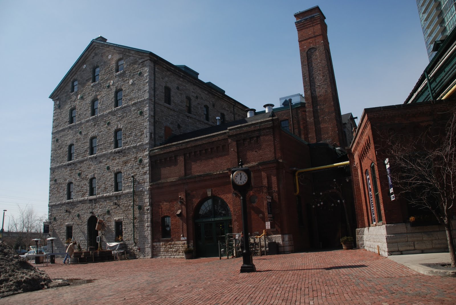 The Hairy Edge THE DISTILLERY DISTRICT