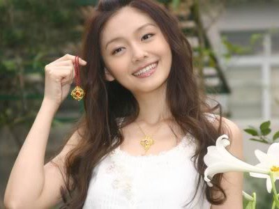 Barbie Hsu