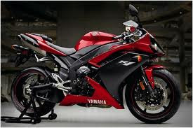 Supersport Yamaha YZF-R1 Motorcycle