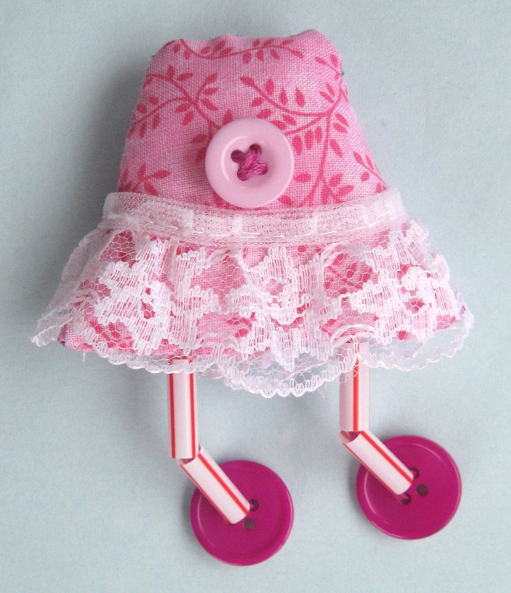 Flutterby Patch Scrap bag dollies FREE sewing pattern