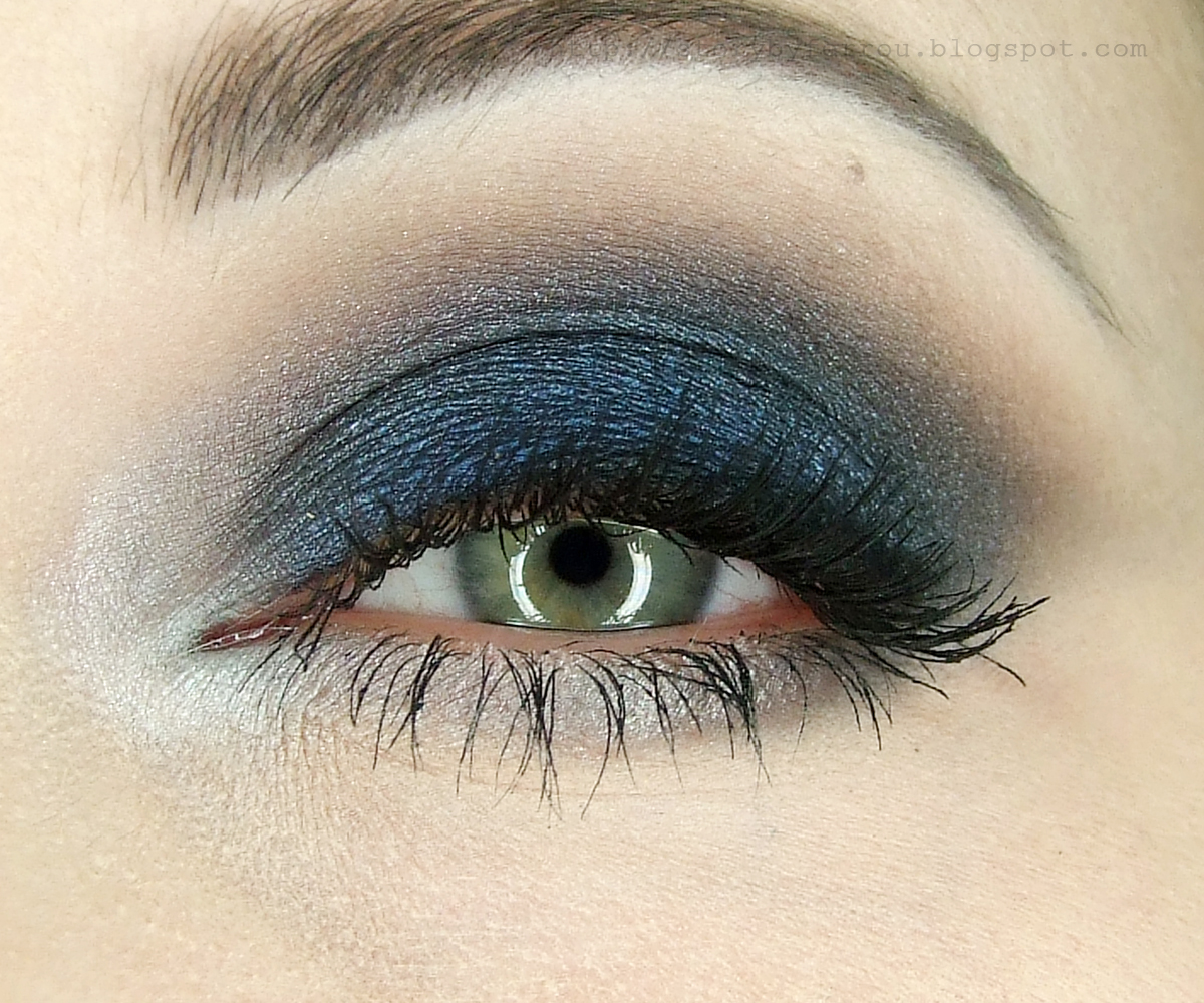 Blue Smoky Eyes Makijaż Krok Po Kroku Uroda Zblogowani
