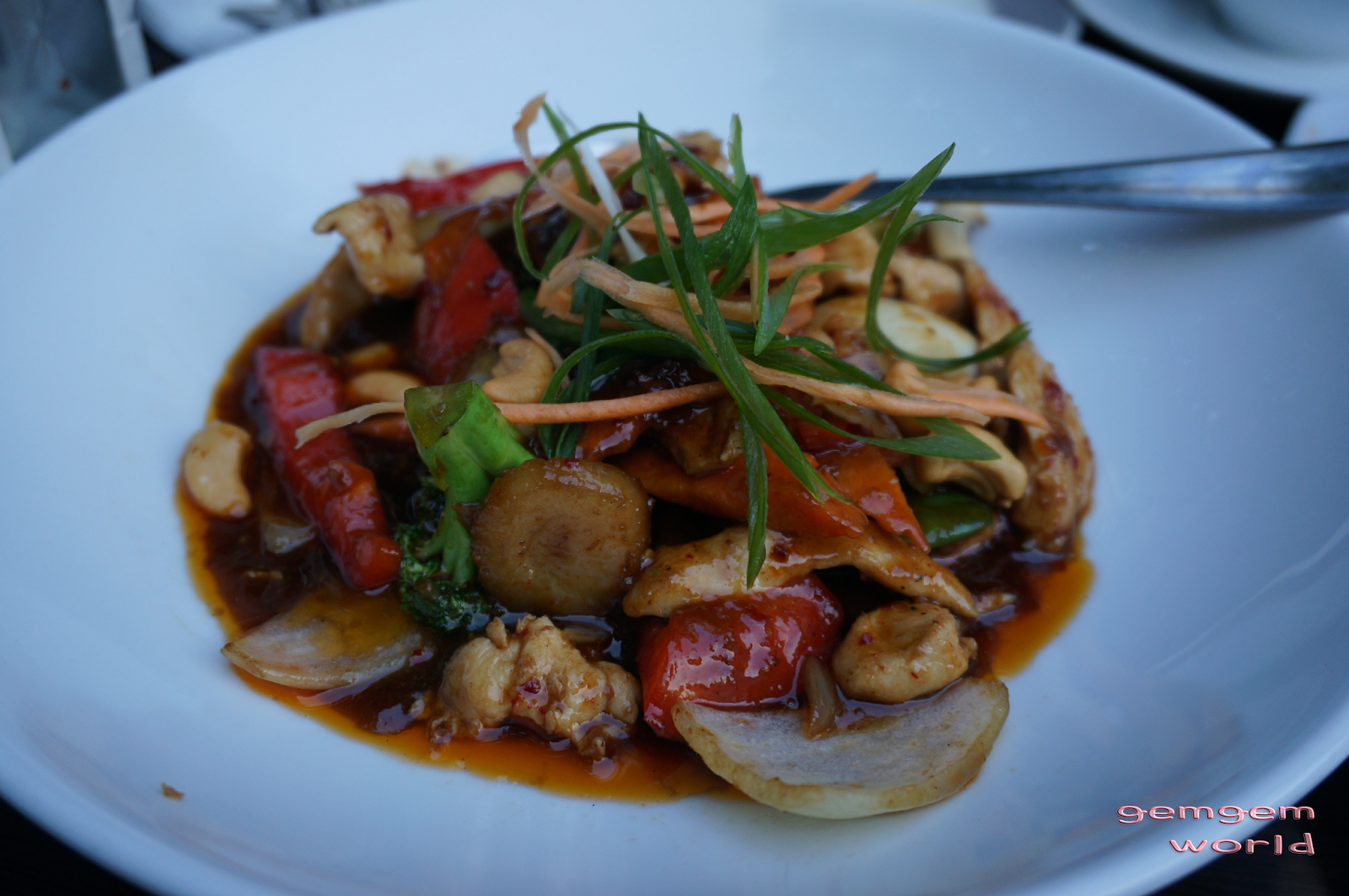 gemgem world [Surry Hills] Nua Thai Great food and Great atmosphere