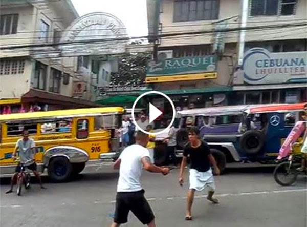 Knife Fight in Caloocan Caught on Video Knife Fight in Caloocan City