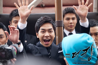 The King 2 Hearts The King 2 Hearts