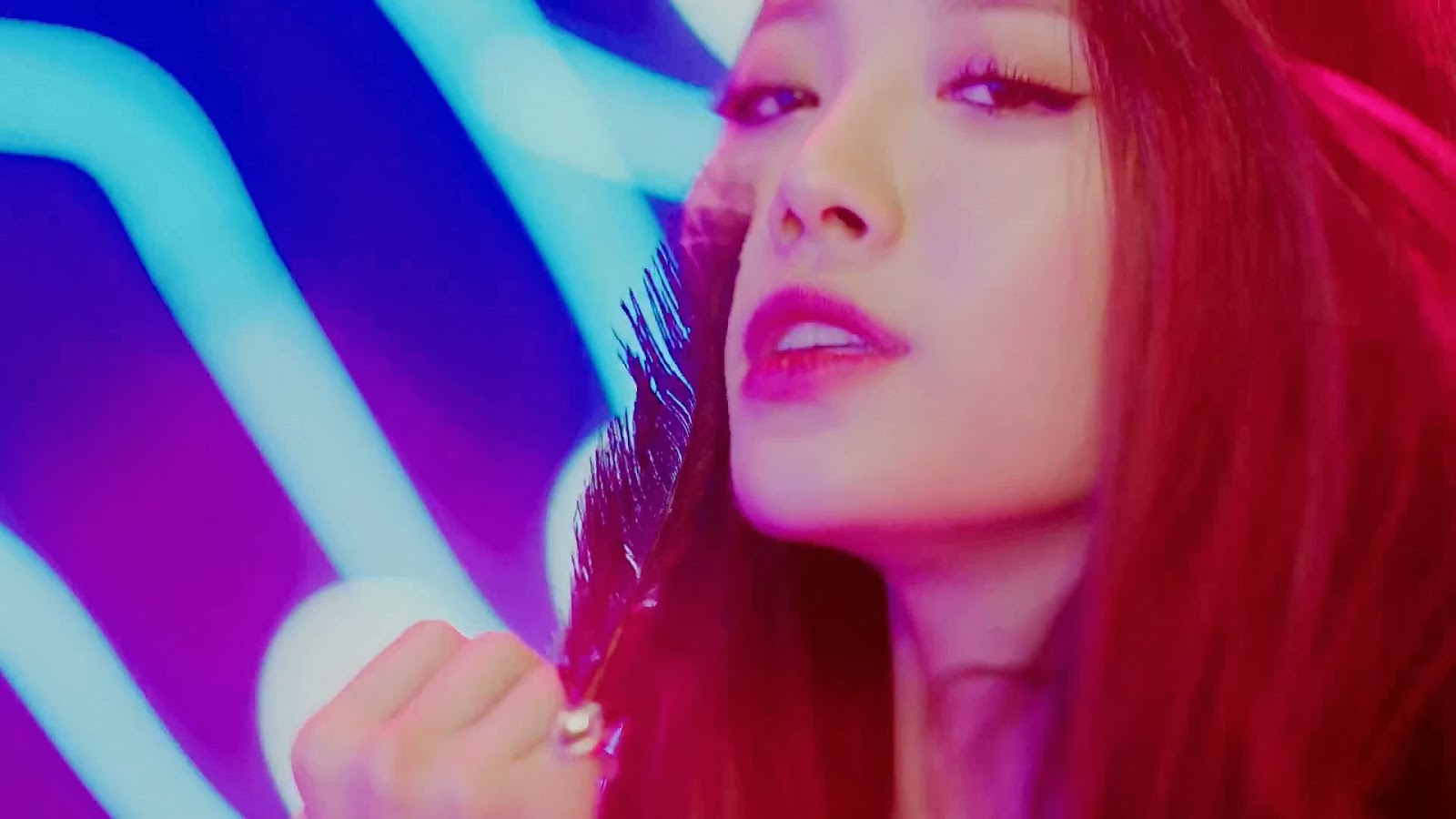 Girl's Day Something MV και whoiswho I say myeolchi // kpop in greek