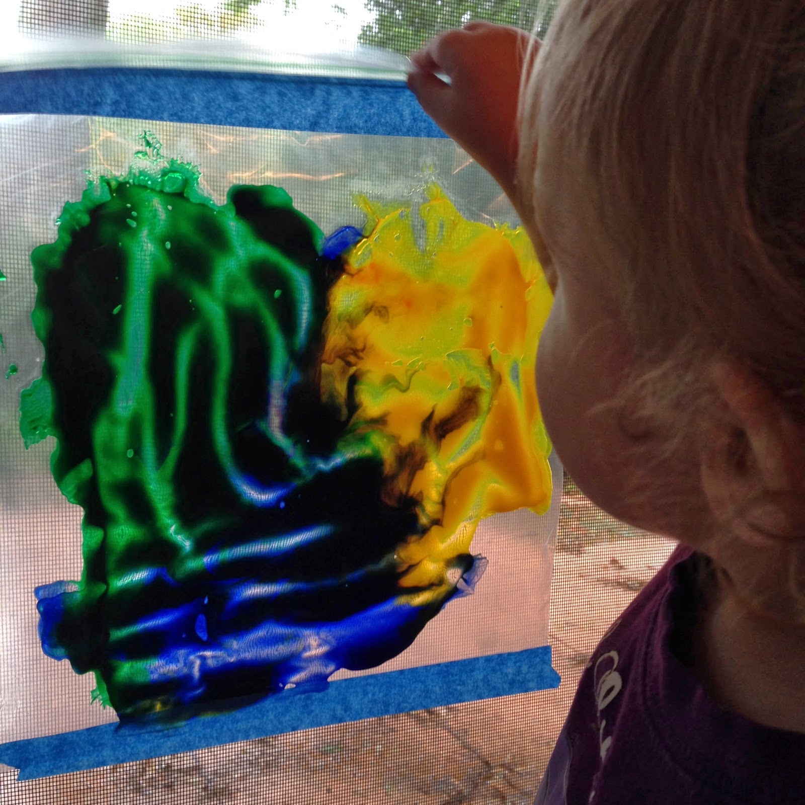 shortcake + shoes .bag o' sensory paint.