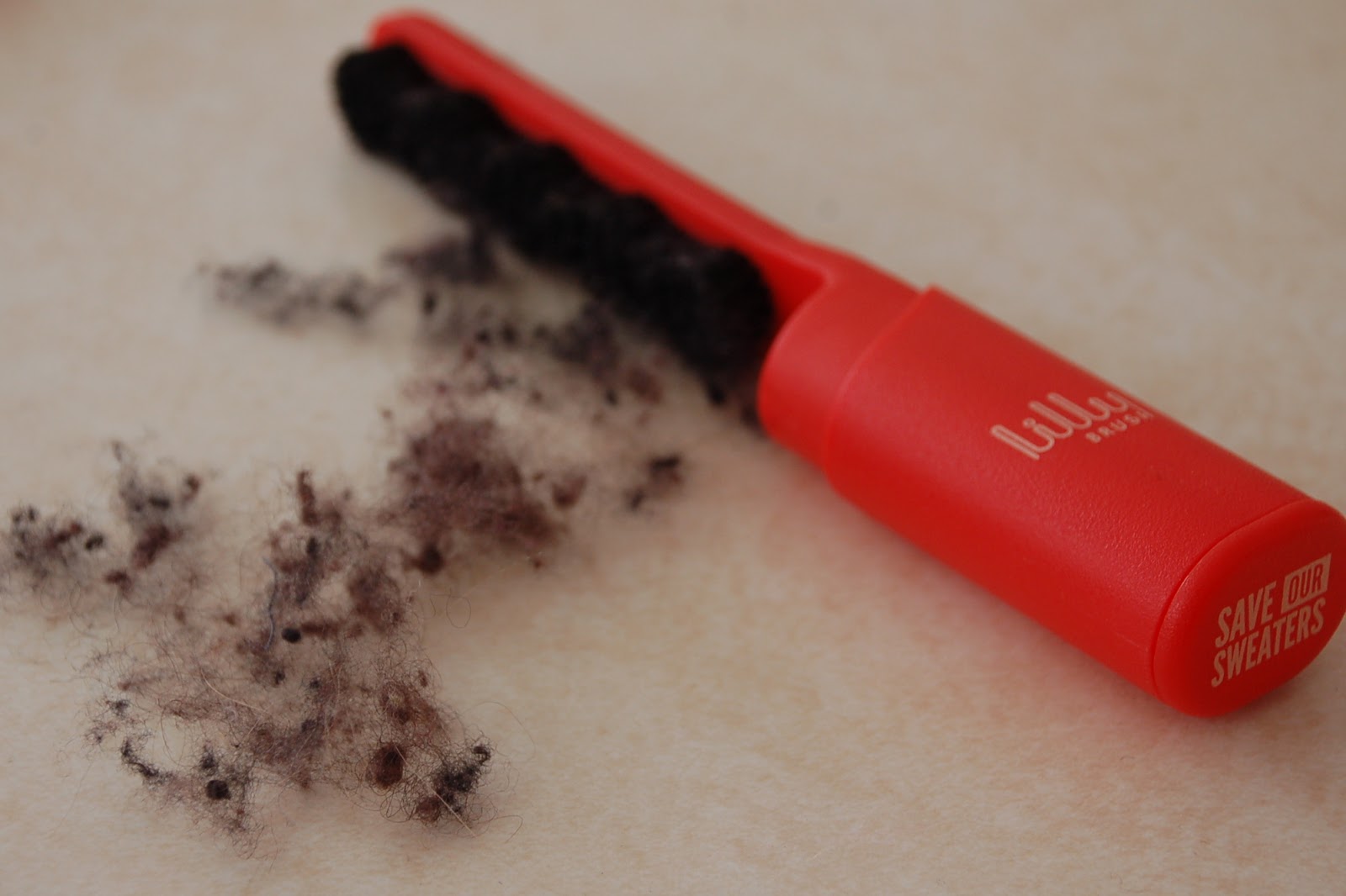 the lilly brush a Friend to knit with