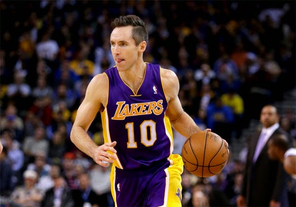 Steve Nash se retira del Baloncesto. 