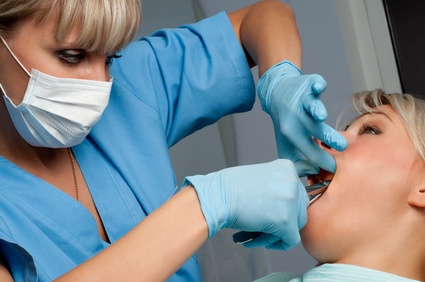 Watch Pros and Cons of Wisdom Teeth Extraction video Watch Pros and Cons of Wisdom Teeth Extraction video