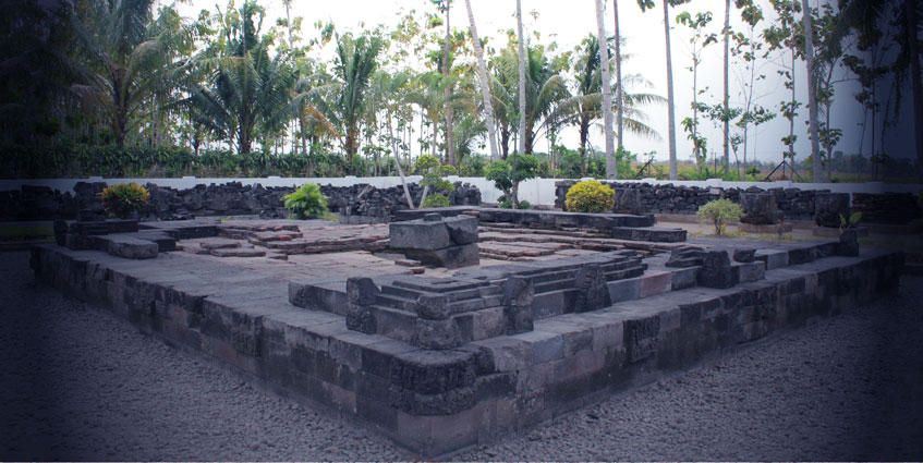 Gambar Sejarah Raden Wijaya Pendiri Kerajaan Majapahit Candi Sumberjati