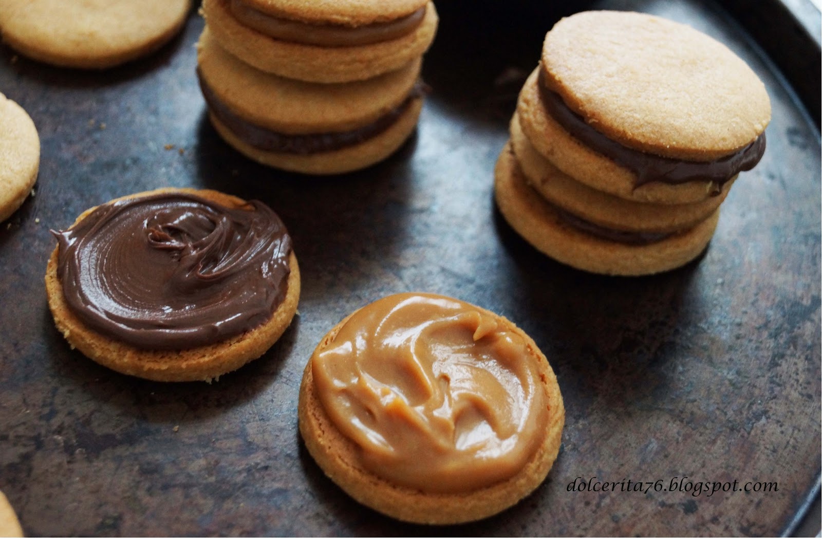 Dolce Rita Peanut Butter And Caramel Sandwich Cookies With Nutella Filling