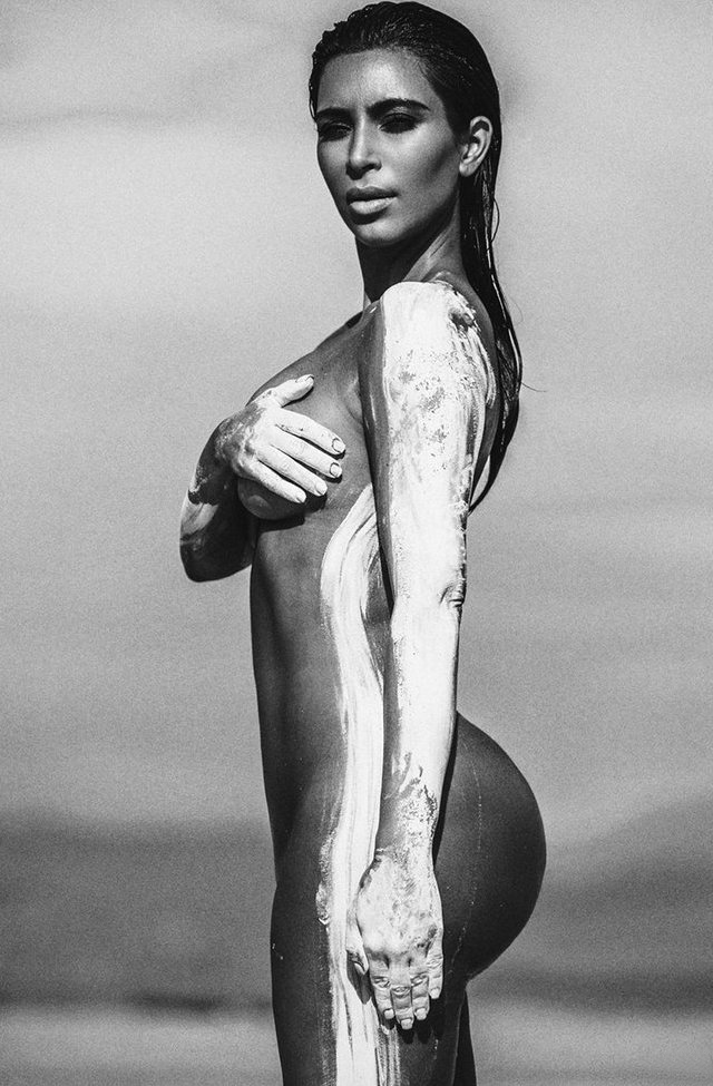 Kim Kardashian desnuda - PAREJAS DISPAREJAS - FARÁNDULA INTERNACIONAL Kim Kardashian desnuda - PAREJAS DISPAREJAS - FARÁNDULA INTERNACIONAL