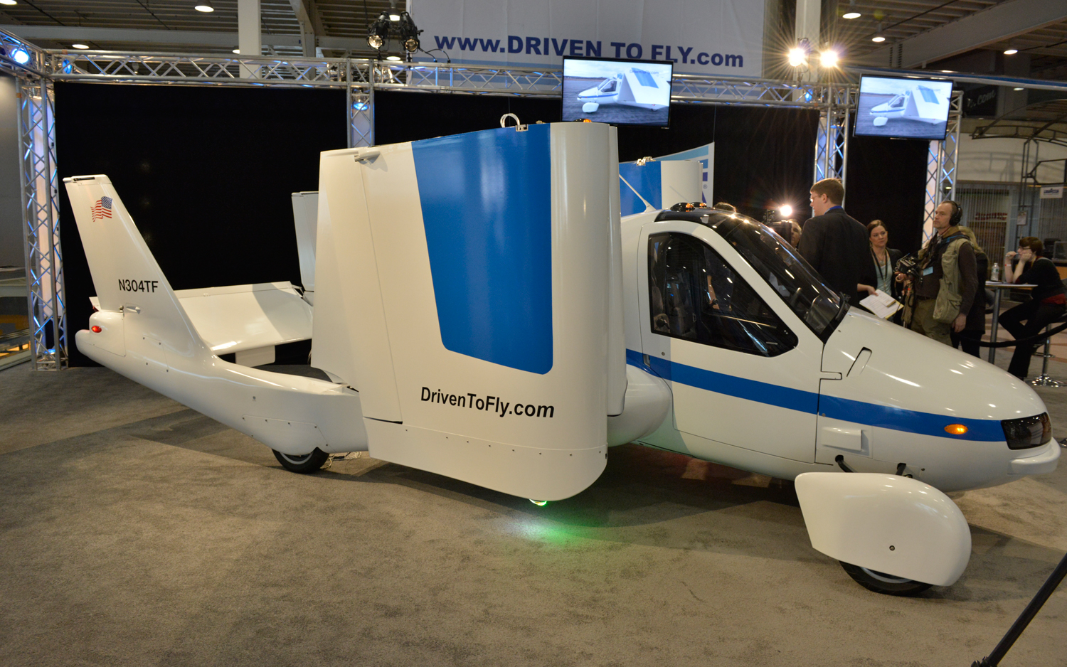 Flying car helicopter picture