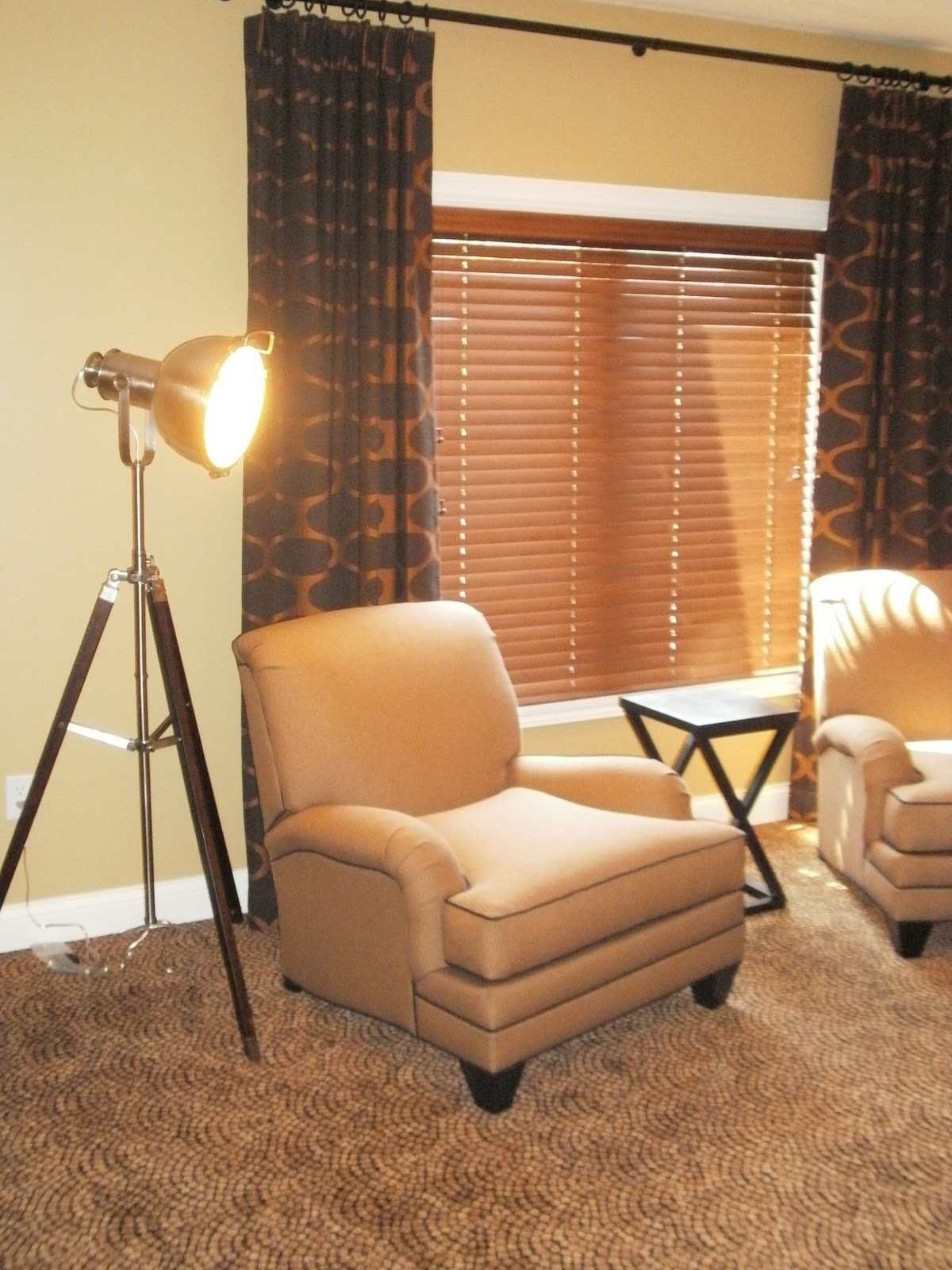 Modern Metal Dining Room Tables Basement Color Schemes