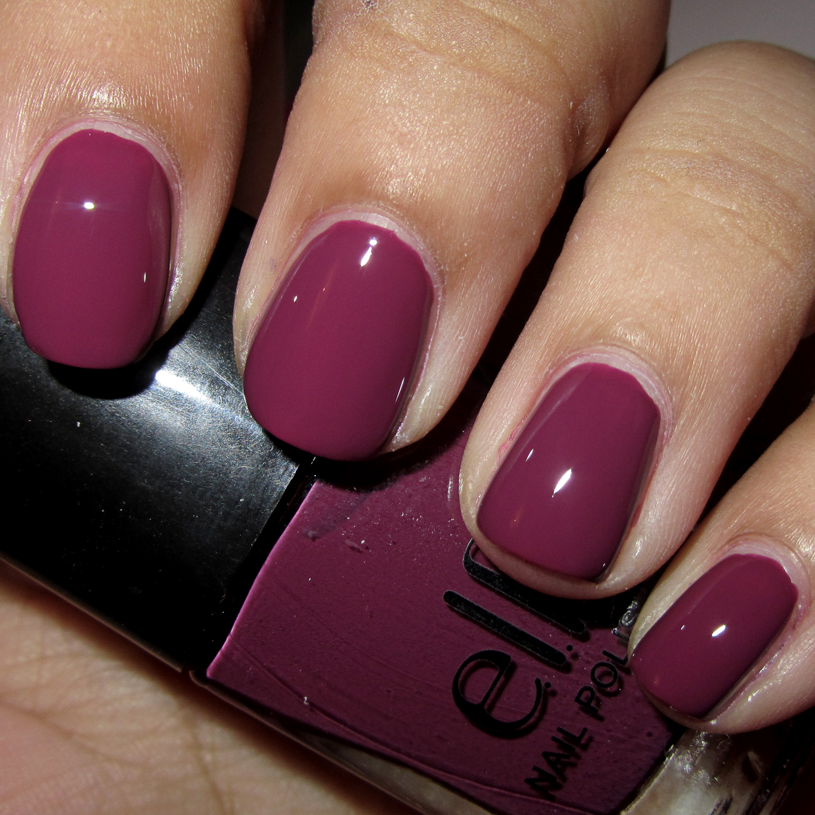 LimitedAddictionNails ELF Nail Polish review [PictureSpam!]