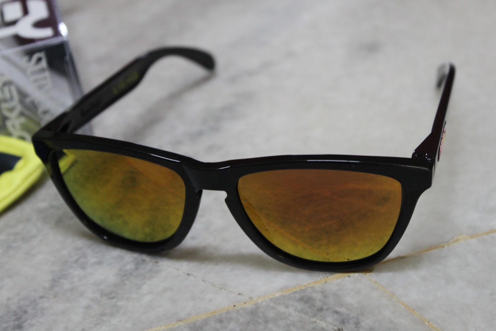 oakley frogskins vr46 malaysia oakley frogskins vr46 malaysia