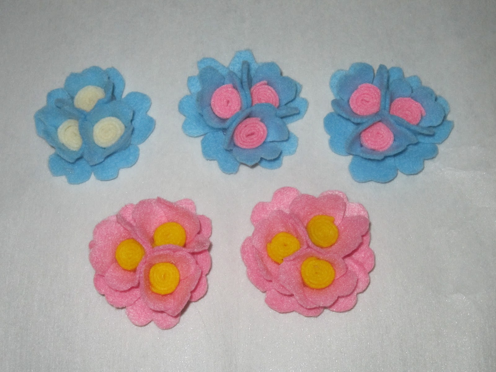 AB 08 Bros Bunga Kain Flanel Souvenir Pernikahan, Murah