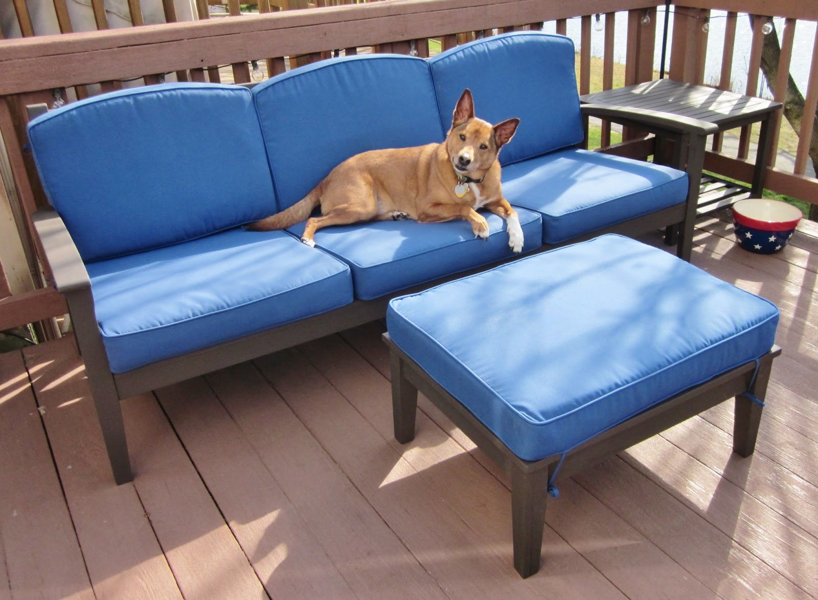 BonnieProjects Refinishing wood patio furniture