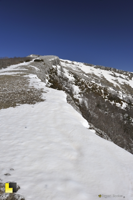 arrête surplombant le col du rousset dans le vercors photo pascal blachier