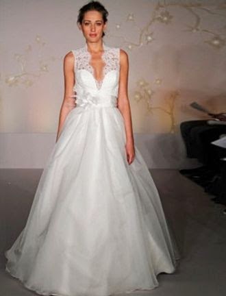 queusar: vestido de novia estilo princesa cuello v