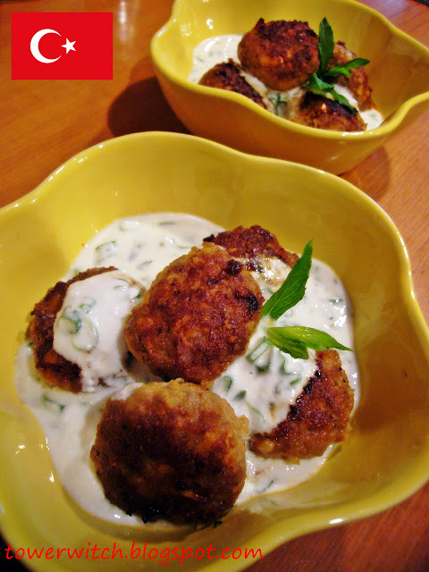 Турски кюфтета в млечно-ментов сос