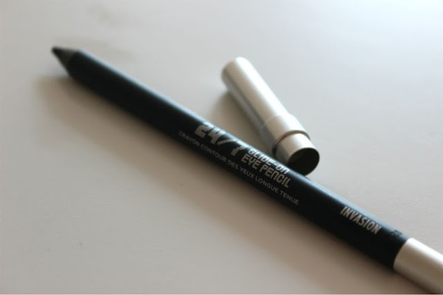 Urban Decay 24/7 Glide on Eye Pencil in Invasion