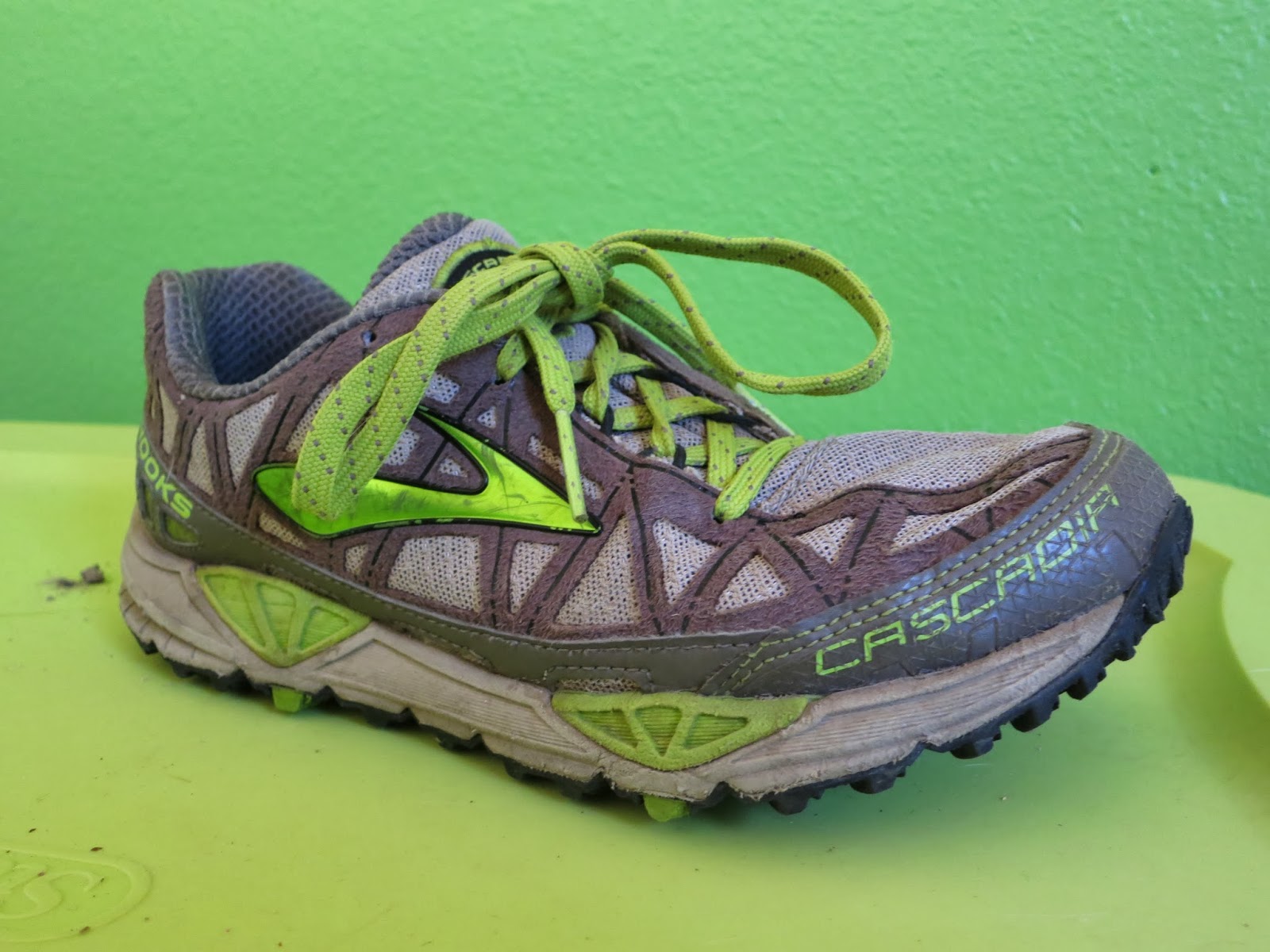 Free the Hills Tips for picking a shoe for trail running in snow