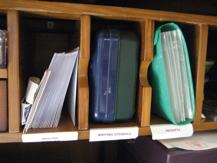 IHeart Organizing Reader Space Concealed Bliss