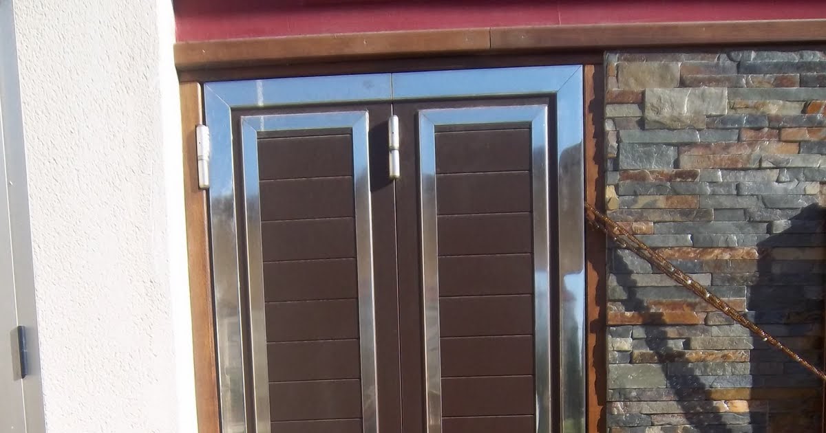 NORBEL CARPINTERIA METÄLICA Y ACERO INOXIDABLE: PUERTA TRASERA DE