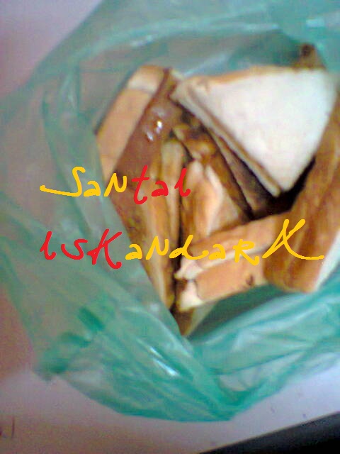 Santai-iskandarX-iskandarx.blogspot.com-is-breakfast-lewat-sikit-ari-nie-Sarapan-Bersama-iskandarX
