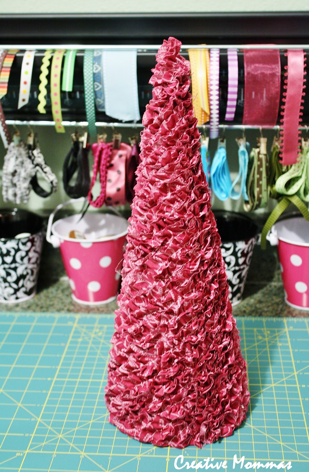 Creative Mommas Fabric Ruffle Christmas Tree Tutorial